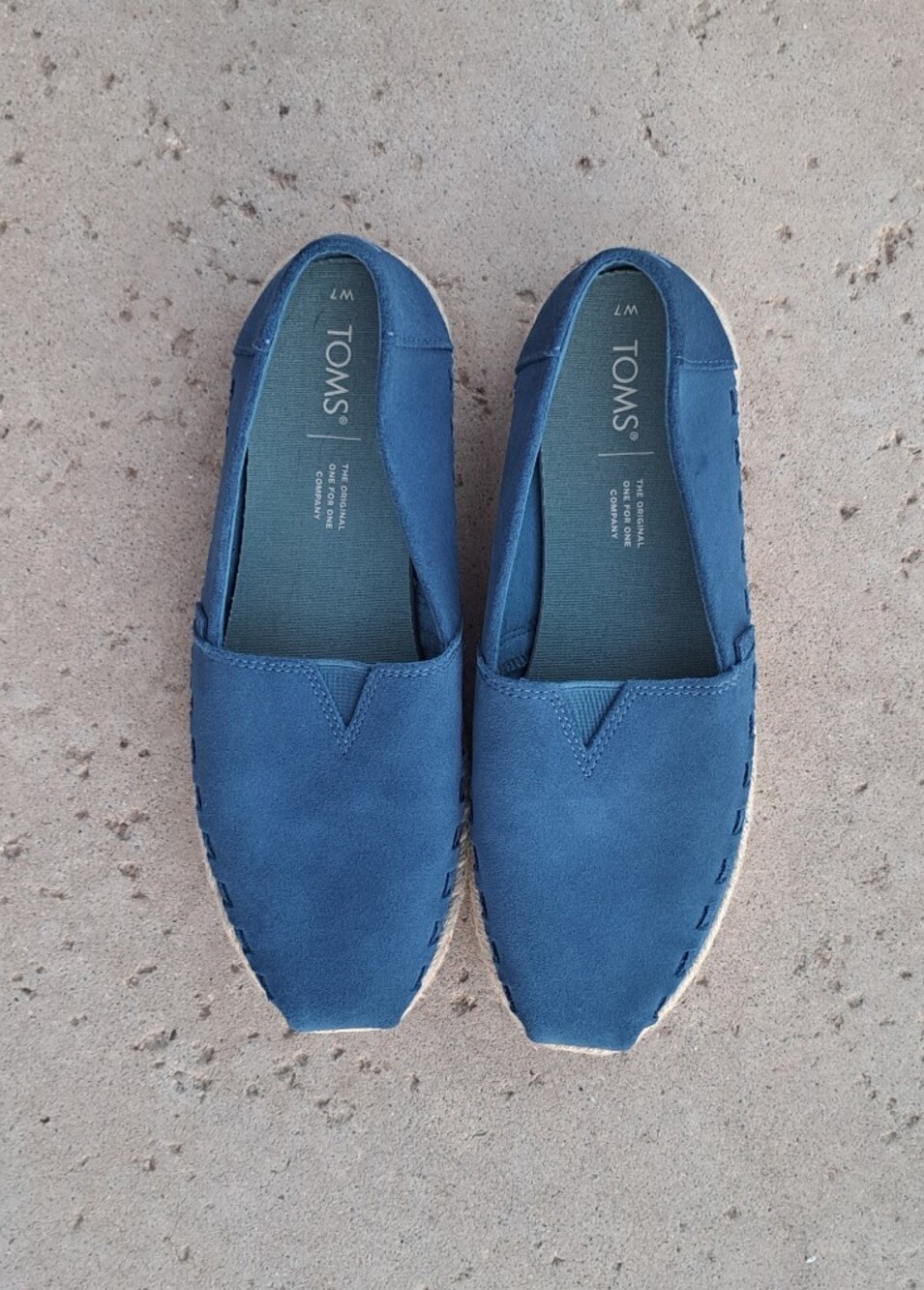 NWOT TOMS Navy Blue Suede Alpargata Rope Espadrille Slip Ons - Size 7✨ BRAND NEW